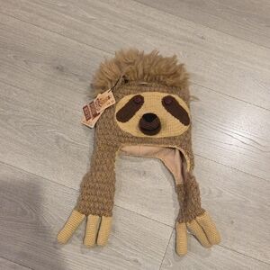 NWT- Andes Gifts Acrylic/Alpaca Blend Beanie